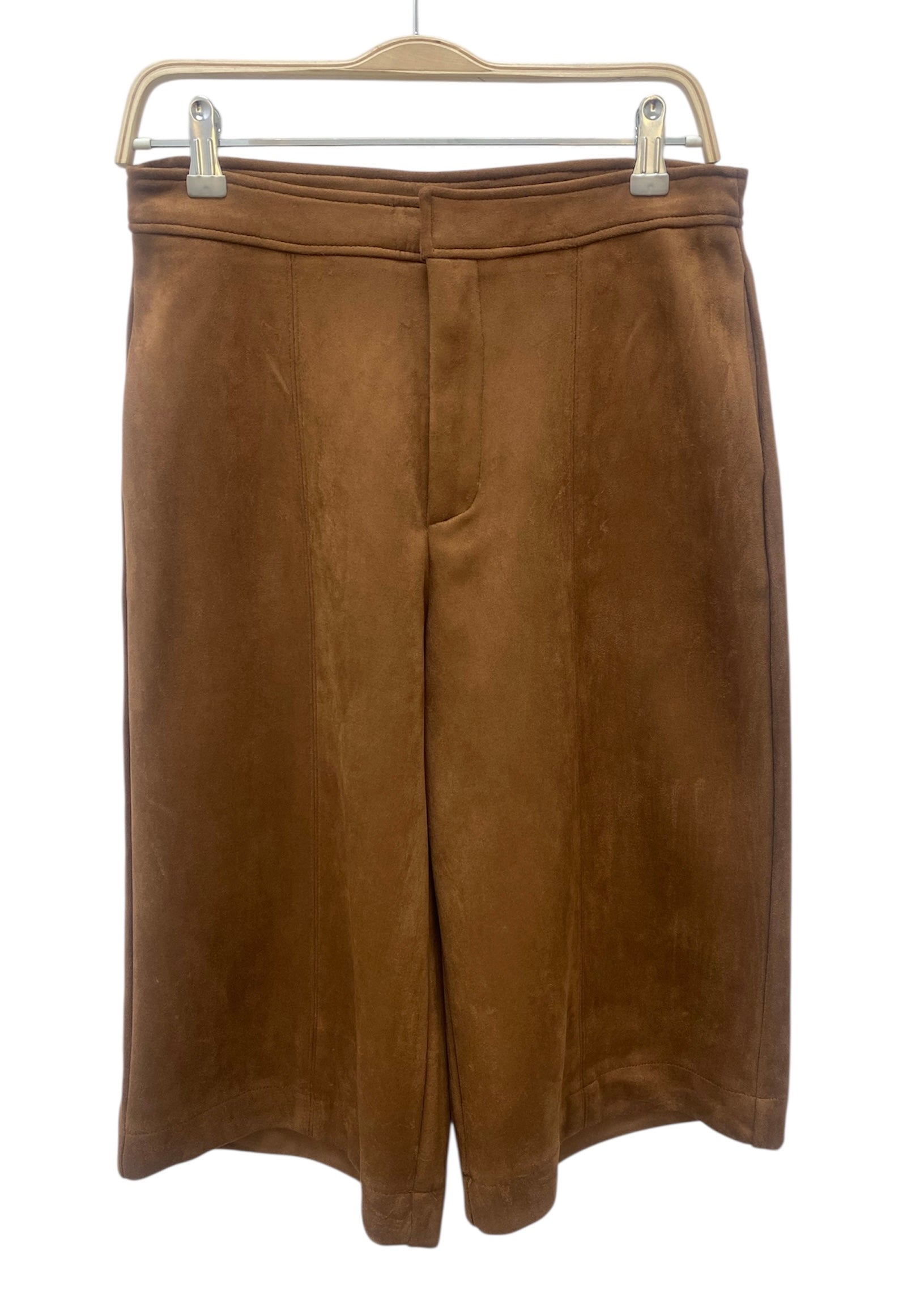 Bermuda Camel Morán